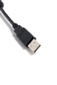Câble USB 2.0 480 Mbps personnalisé à double noyau de ferrite USB-A mâle-mâle anti-interférence pour équipement industriel PLC et médical - Product Image 3
