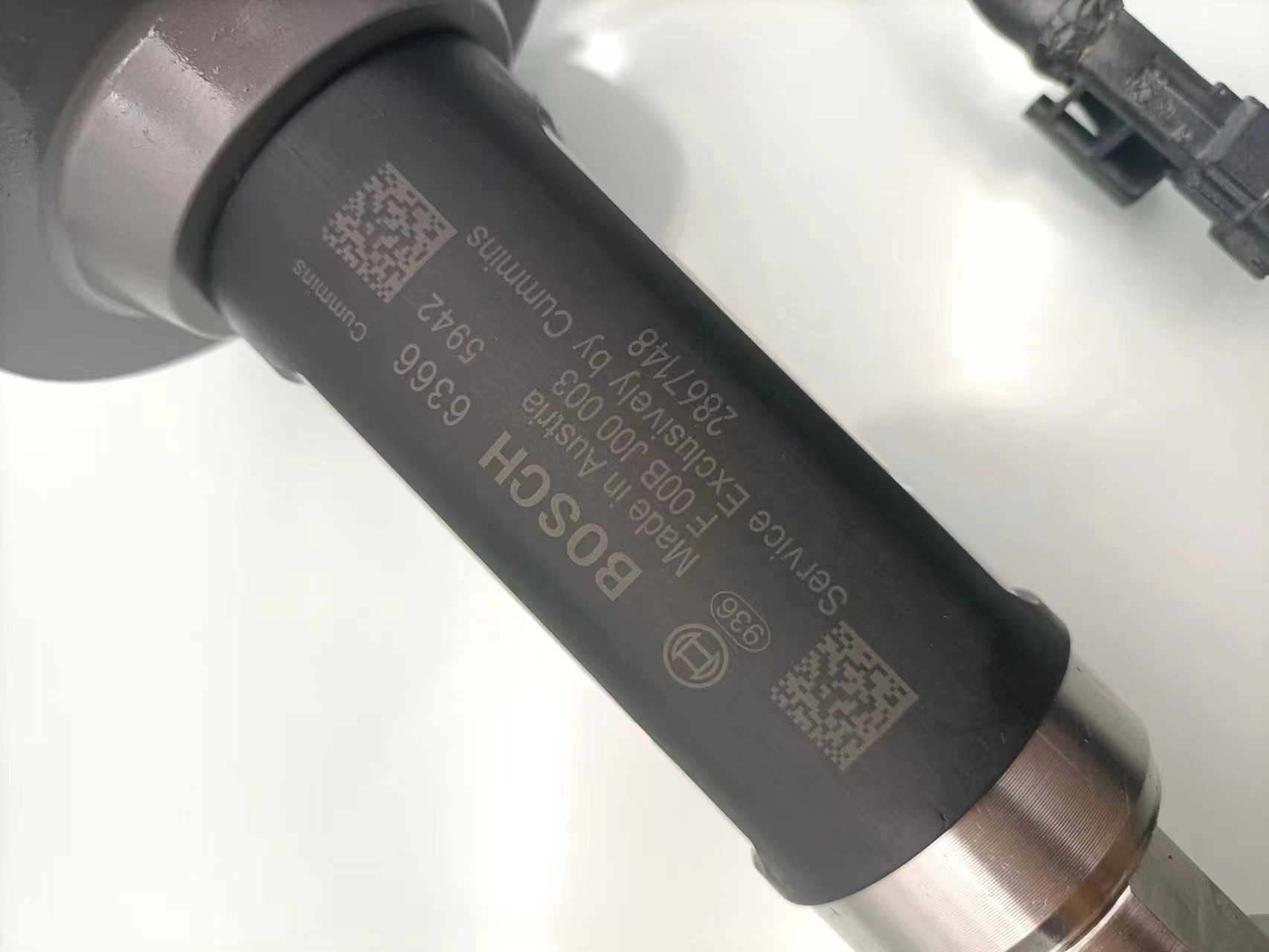 diesel fuel Injector 2882077 2882077NX F00BJ00000 for CUMMINS QSK19 G50 Common rail injector  2882077 2882077NX F00BJ00000