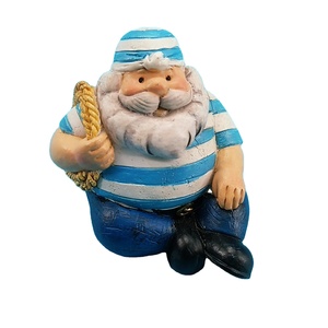 Customized Handmade Waterproof Resin Crafts Seaman Statue Sailor Figurine with Animal Pattern for Home Decoration