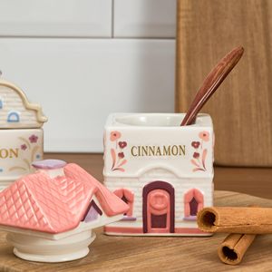 Set di Barattoli per Spezie in Ceramica Rosa e Bianca Dipinti a Mano, Contenitori Ermetici per Organizzare gli Spezie in Cucina - Product Image 4