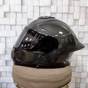 ユニークなユニセックスクールダブルレンズフォーシーズンズフリップアップヘルメットフルヘルメット一般的なオートバイのヘルメット - Product Image 4