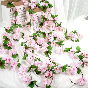 सिमुलेशन चेरी फूलों की दाखलता छत लंबी पट्टी छत आंतरिक सजावट प्लास्टिक फूल पट्टी पट्टन घुमावदार - Product Image 3