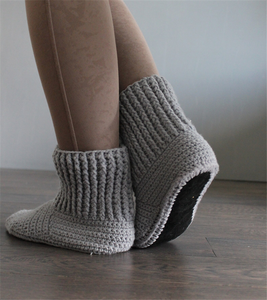 S9530 Offre Spéciale 2023 <span class=keywords><strong>chaussettes</strong></span> épaisses tricotées à la main pour femmes et filles, chaussons en Crochet duveteux avec semelles végétaliennes faites à la main - Product Image 6