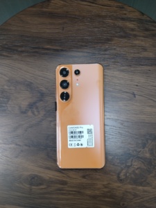 Camon 50 Pro หน้าจอโค้งเต็มจอ ฝาหลังกระจก กล้องหลายเลนส์ ระบบกันสั่นภาพแบบออปติคอล รุ่นทั่วโลก - Product Image 5