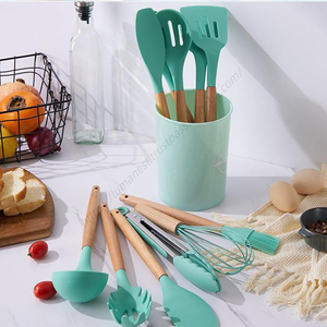 Accesorios de Cocina al por Mayor, Utensilios de Cocina, Juego de 12 Piezas de Utensilios de Cocina de Silicona de Grado Alimenticio con Mango de Madera - Product Image 5