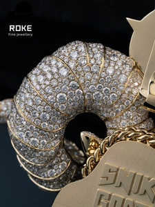 Pendentif en or rose 9K-14K avec diamants et rubis bicolores - Bijoux hip-hop de luxe - Product Image 3