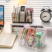 Organisateur de bureau moderne et minimaliste en acrylique transparent avec compartiments pour stylos et rangement de papeterie
