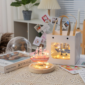 Lampada Notturna LED a Forma di Barca a Vela, Luce Blu/Rosa a Batteria, per Inaugurazioni Aziendali e Regali di Benvenuto - Product Image 3