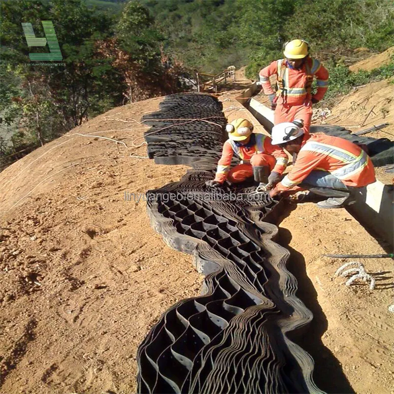 Pavimentação de solo com grade de cascalho Geocell Preço geocell para calha de construção de estradas