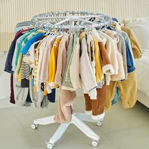 Plafarm JWPL0051 Porte-vêtements rotatif mobile grande capacité robuste à 360° avec base moderne et fonctionnelle pour chambre et salon - Product Image 6