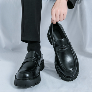 Sepatu pantofel putih + warna hitam, sepatu selop Formal penambah tinggi 4cm mode tahan lama sol tebal warna hitam - Product Image 3