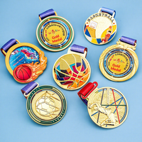 Médaille de compétition sportive ronde plaquée or pour le basketball, plaque en cristal à sable mouvant, souvenir créatif, trophée sportif avec impression de logo