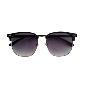 Lunettes de soleil carrées surdimensionnées Qianai, verres noirs, protection UV400, style unisexe, idéales pour les voyages - Product Image 4