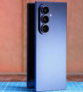 Téléphone portable d'occasion original 256 Go 1 SIM pour Samsung Z Fold7, smartphone pliable d'occasion pour Samsung Z Fold7 - Product Image 5