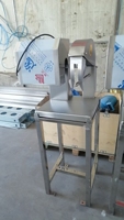 Machine à découper le poulet / Découpeuse de poulet / Machine à diviser la volaille HJ-CM018