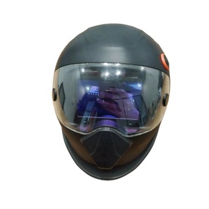 Casco <span class=keywords><strong>de</strong></span> soldadura <span class=keywords><strong>de</strong></span> oscurecimiento automático <span class=keywords><strong>de</strong></span> alta calidad MIG TIG MMA CUT <span class=keywords><strong>LED</strong></span> Light Máscara <span class=keywords><strong>de</strong></span> soldadura <span class=keywords><strong>de</strong></span> atenuación automática - Product Image 3