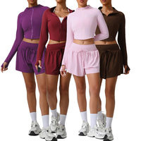 D-SM2544TZ Ensemble de yoga et de fitness pour femme automne-hiver, short taille haute, manteau à capuche, col ajusté, style sport décontracté uni