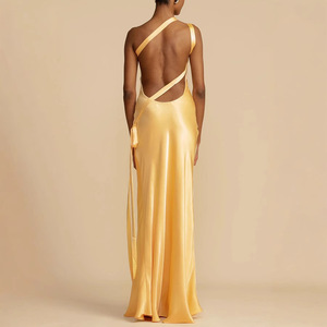 <span class=keywords><strong>Abbigliamento</strong></span> Femminile Europeo e Americano Primavera Estate, Abito da Sera in Raso con Spalla Asimmetrica, Aderente, <span class=keywords><strong>Casual</strong></span> e alla Moda - Product Image 3