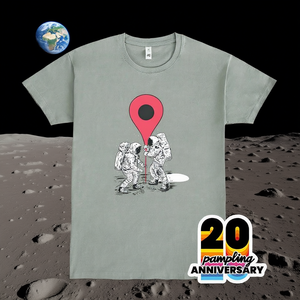 T-shirt We Were On The Moon grigia, edizione 20° anniversario - Product Image 2
