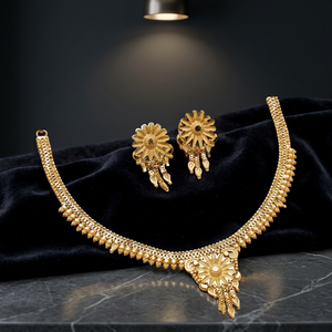 Vente en gros de bijoux de mode plaqués or 14K 18K 24K, formant un ensemble de colliers, bijoux de luxe, bijoux en laiton rempli d'or Oro Joyeria. - Product Image 3