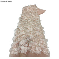 Magnifique tissu en dentelle française brodé de fleurs rouges, avec des paillettes, des perles et des appliques de fleurs 3D, pour robe de mariée