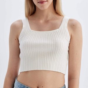 Top corto con tiras en la espalda para mujer, sin mangas, estilo pullover, sexy, informal, para fiestas de verano. - Product Image 4