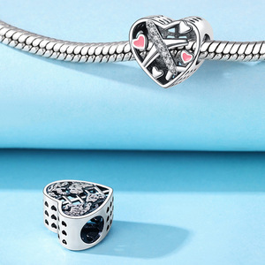 Pulsera de cuentas con forma de corazón, temática de viajes, original, de nicho, de alta gama, hecha a mano, para mujer. - Product Image 5