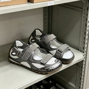 Low Price Wholesale High-Quality Designer Footwear Ballet Style Flat <b>Sandals</b> Breathable Single Strap Two-Way Wear <b>Sandals</b> - Product Image 2
