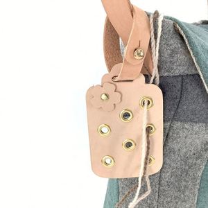 Enrouleur de Fil et Organisateur Mural Créatif à 7 Trous pour Tricot et Crochet – Rangement Suspendu pour Fils de Coton et Accessoires - Product Image 5