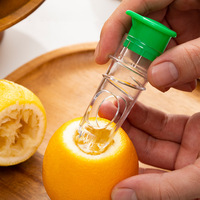 Presse-agrumes manuel portable Besafe avec couvercle à vis pour citrons, oranges, design de robinet facile à verser