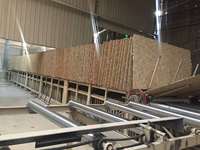 Panneau de toiture OSB 3 de 12 mm certifié FSC EN 300 CE 2+ pour bardage de toiture et construction