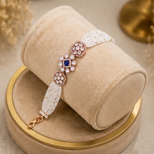 Elegante Pulsera de Cadena de Plata 925 para Mujer con Cuentas Blancas y Detalles de Moissanita, Joyería India Tradicional Hecha a Mano para Fiestas - Product Image 5