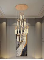 Lobby d'hôtel européen Lampe suspendue en cristal à long tube Lustre d'escalier à haut plafond pour villas duplex et résidences hôtelières