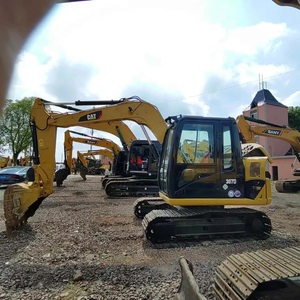 Mini-excavatrice CAT 307 d'occasion presque neuve de 7 tonnes, excavatrice à chenilles à bas prix au Japon, moteur de déplacement fourni, pompe à moteur 7 tonnes - Product Image 3