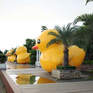 Canard géant gonflable flottant sur le lac, jouet gonflable flottant sur le lac, OEM |   Fabricant en gros d'attractions gonflables pour lacs - Product Image 6