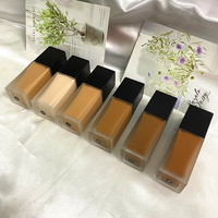 Fond de teint liquide hydratant minéral SPF 15, couvrance totale, avec correcteur imperméable, sans logo, fini mat