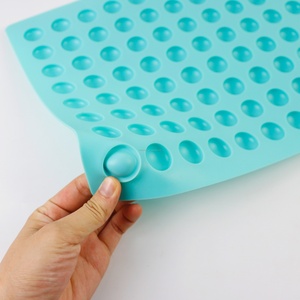 แผ่นรองอบซิลิโคน แผ่นรองอาหารสัตว์เลี้ยง 255 หลุม แม่พิมพ์ขนมช็อกโกแลตรูปหัวใจขนาดเล็ก เครื่องมือทำอาหารสัตว์เลี้ยงรูปทรงต่างๆ - Product Image 6