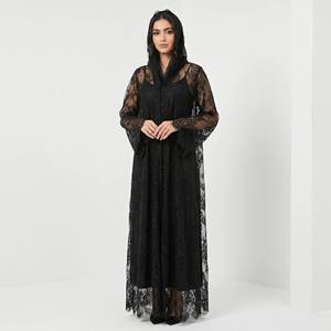 Pizzo di Lusso in Nylon 100% con Cordoncino, Motivo Floreale Traforato e Bordo Smerlato per Eleganti Abiti da Sposa - Product Image 6