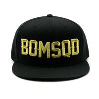 Topi Snapback Gorras Hitam Ukuran Besar dengan Bordir Benang Emas, Topi Datar Custom untuk Streetwear, Aktivitas Luar Ruangan, dan Kegunaan Sehari-hari