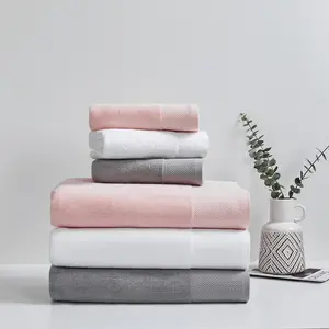 Luxury 100% Cotton Bath Towel Set High Quality Super Soft And Water Absorption Standard Hotel Face Hand Towel Custom Logo