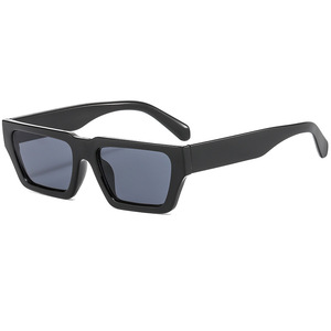 Gafas de Sol Retro para Mujer 2026, Protección UV400, Lentes Polarizadas Cuadradas Anti-Reflejantes, Montura Transparente/Verde, Estilo PC Y2K Futurista - Product Image 2