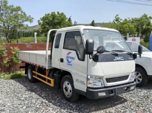 Un camión de carga diésel de 2 toneladas con transmisión manual de tracción derecha, fabricado en China - Product Image 4