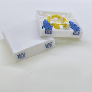 Boîtier <span class=keywords><strong>de</strong></span> prise murale <span class=keywords><strong>Fibre</strong></span> Optique Ftth Patch Panel 86 Type Façade FTTH Box pour <span class=keywords><strong>Communication</strong></span> <span class=keywords><strong>Fibre</strong></span> Optique Protection Box - Product Image 1