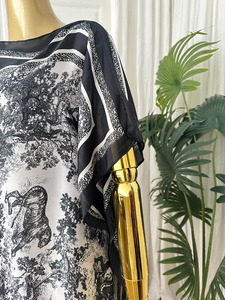Robe Kaftan + Foulard Imprimé Floral Bohème en Satin Léger, Cache-maillot de Plage Ample pour Femme, Robe de Vacances Motifs Animaux de la Jungle - Product Image 4