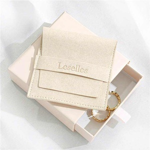 2023 Fashion luxurious envelope jewelry pouch bag and magnetic jewelry package box