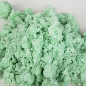 <span class=keywords><strong>Sulfate</strong></span> <span class=keywords><strong>de</strong></span> <span class=keywords><strong>fer</strong></span>(II) monohydraté, couleur vert clair, haute pureté, pour <span class=keywords><strong>usage</strong></span> industriel et agricole. - Product Image 4