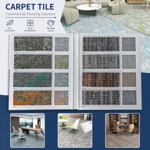 Alfombra de Loseta con Patrón Desgastado en Gris Claro, Duradera, Antimanchas, Comercial, Cuadrada, para Espacios de Oficina Modernos - Product Image 3