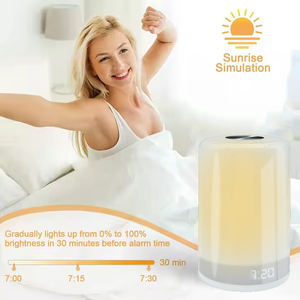 Réveil LED avec lumière du soleil levant et veilleuse chaude, 3 niveaux de luminosité, alarme sonore naturelle, horloge de réveil lumineuse - Product Image 4