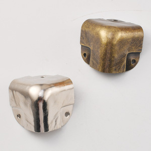 Wenzhou Platinum Link Aluminum <b>Corner</b> <b>Protectors</b> Antique Bronze Silver Protective Luggage Hardware Accessories - Product Image 2