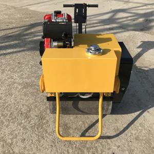 Machine à rouleaux compacts pour travaux de construction résidentielle - Product Image 6